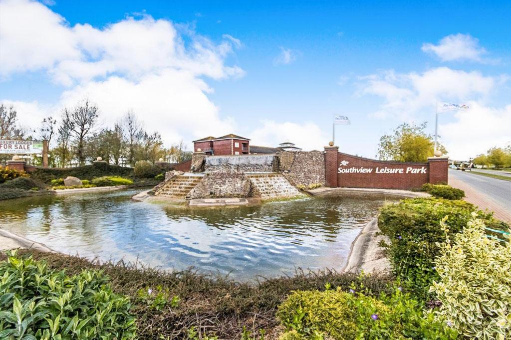 سكيغنيس Southview Holiday Park The Elms المظهر الخارجي الصورة